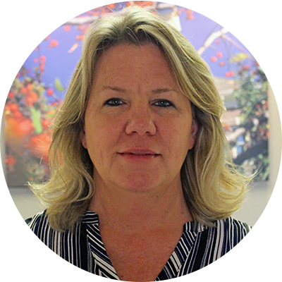 联系财政援助人员 3 DonnaWillnerd