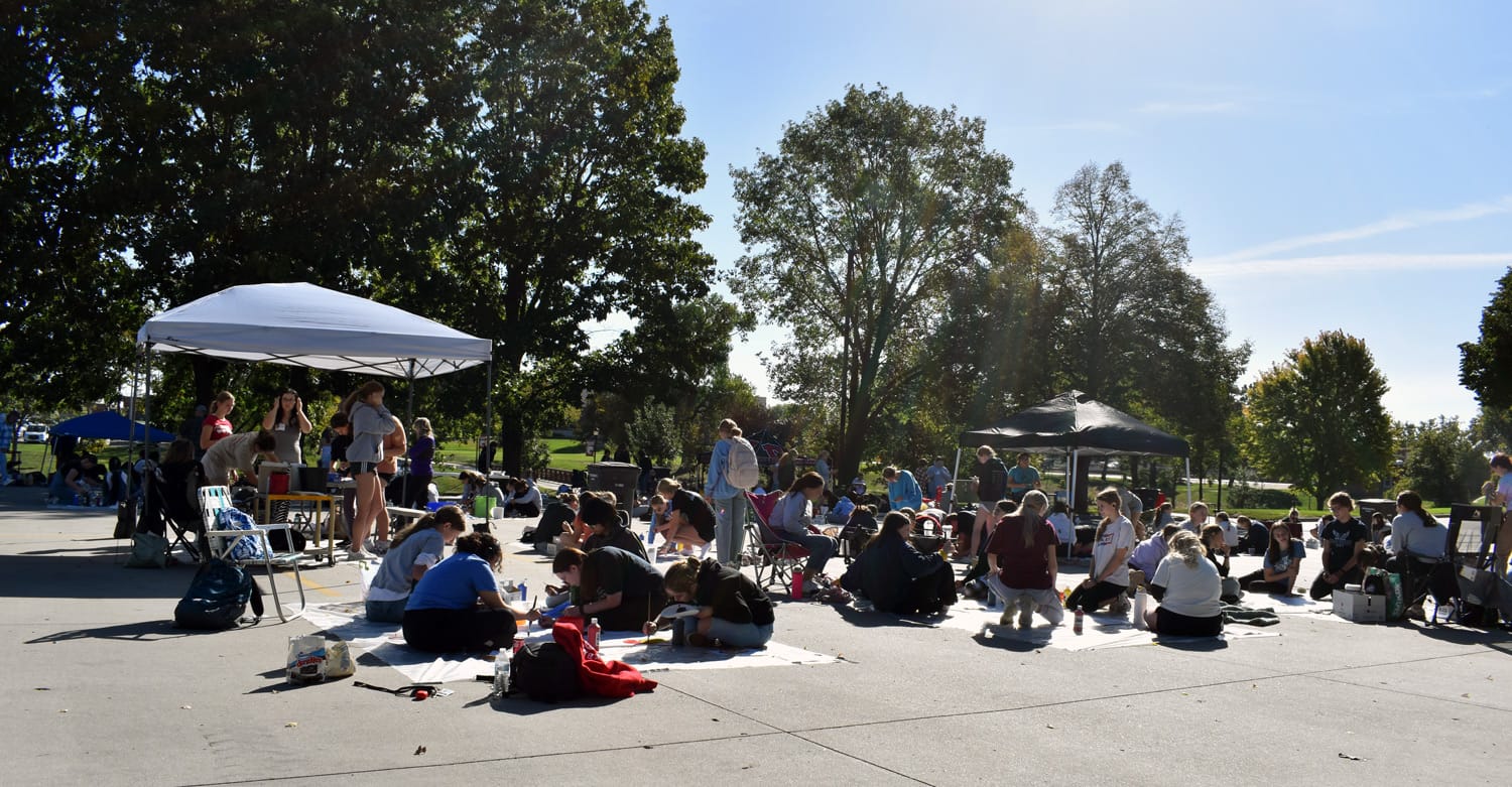 十大彩票游戏平台将举办200多名高中生参加第十届年度壁画日比赛 1 MuralDay 24w