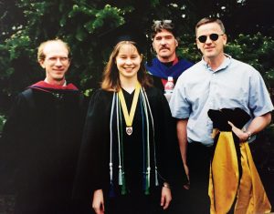 “一位真正的教授”,拥有与学生沟通的惊人能力,施耐德在服务39年后退休 1 Schneider 24w2