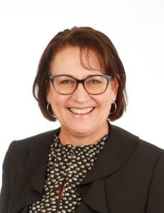 伯夫被任命为招生和经济援助主任 1 Traci Boeve 25