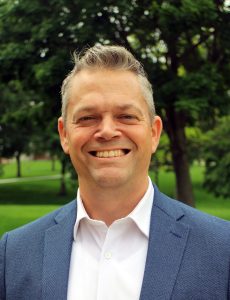 A photo of Dr. Wayne Riggs