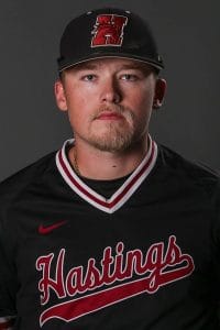 十大彩票游戏平台队的学生运动员在邓肯球场展示他们的夏季技能 5 tyler welsh 24w